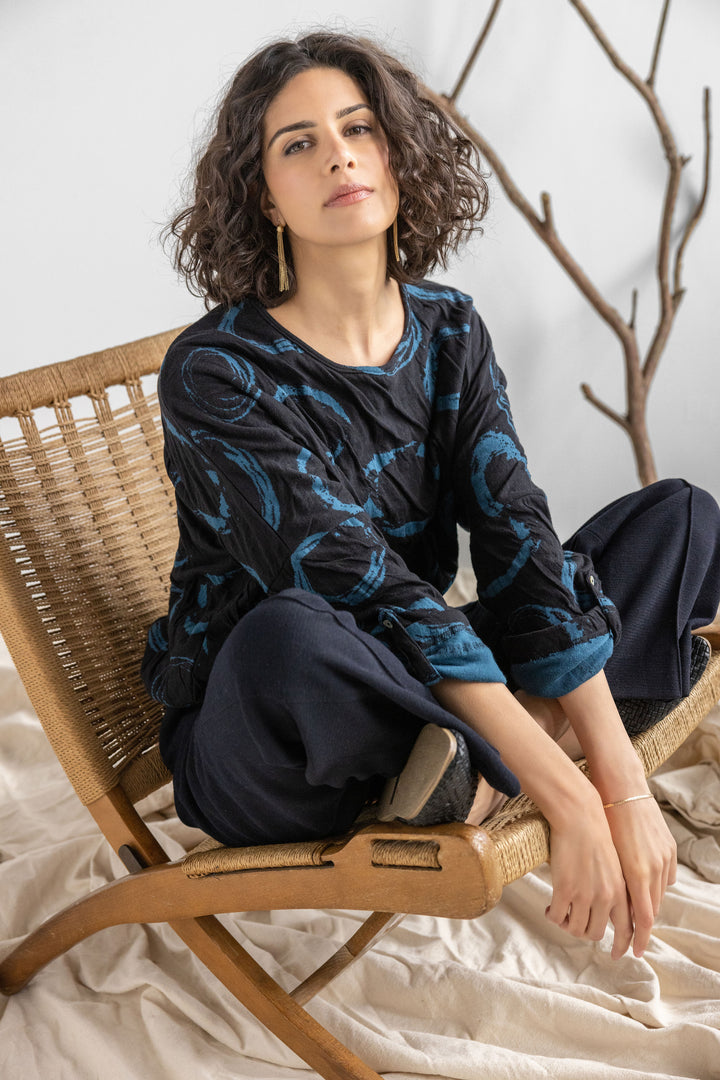 Circle Texture Weave Dolman Top