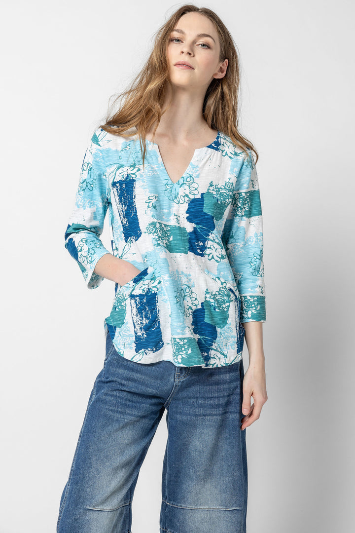 Savannah Print Notch 3/4 Sleeve Top