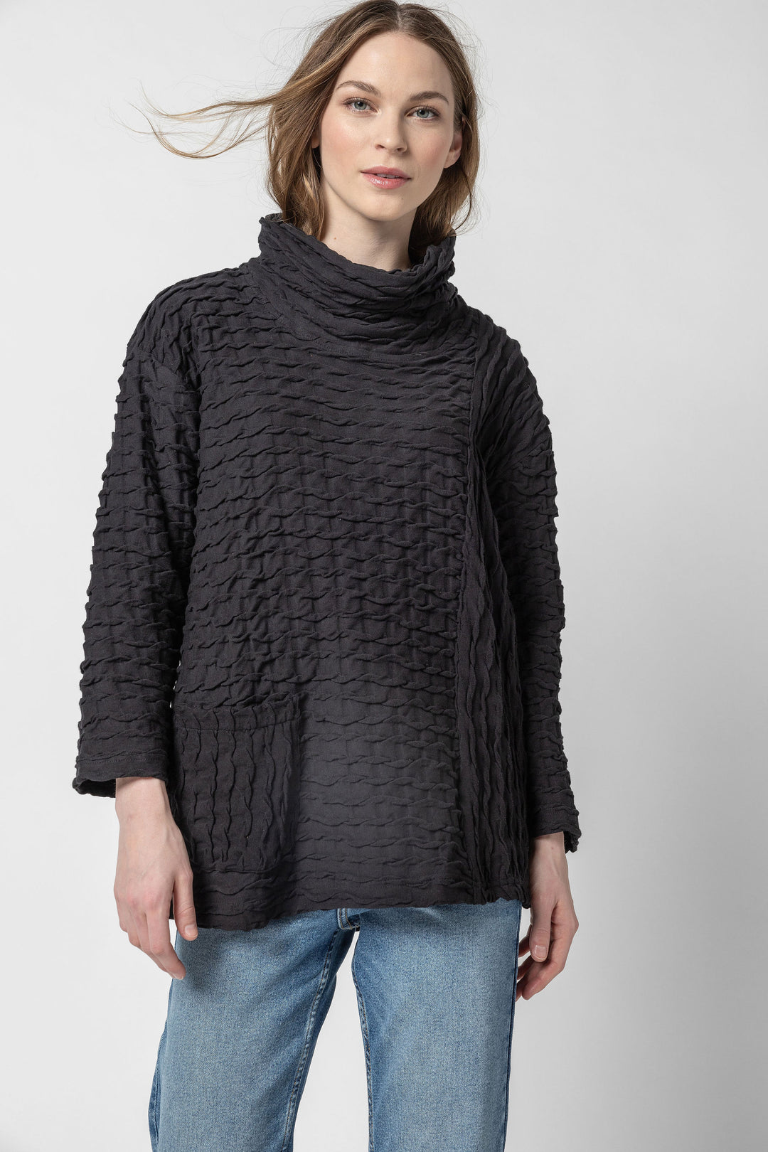 Solid Waffle Cowl Pocket Top
