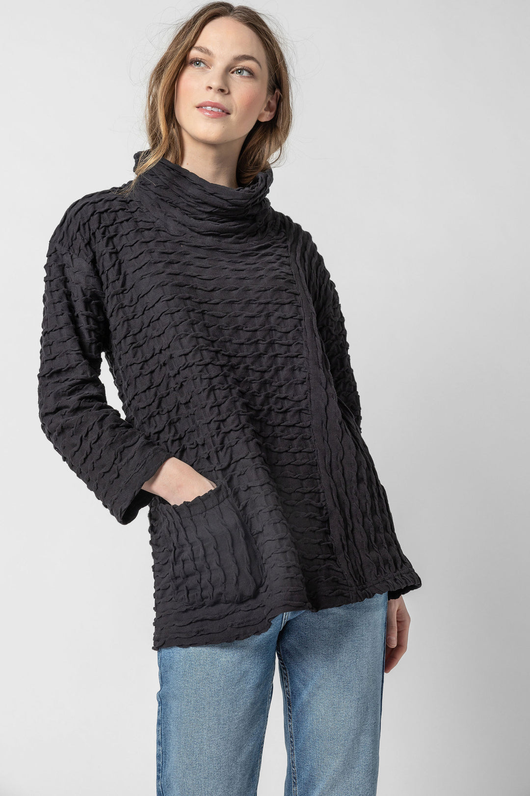 Solid Waffle Cowl Pocket Top