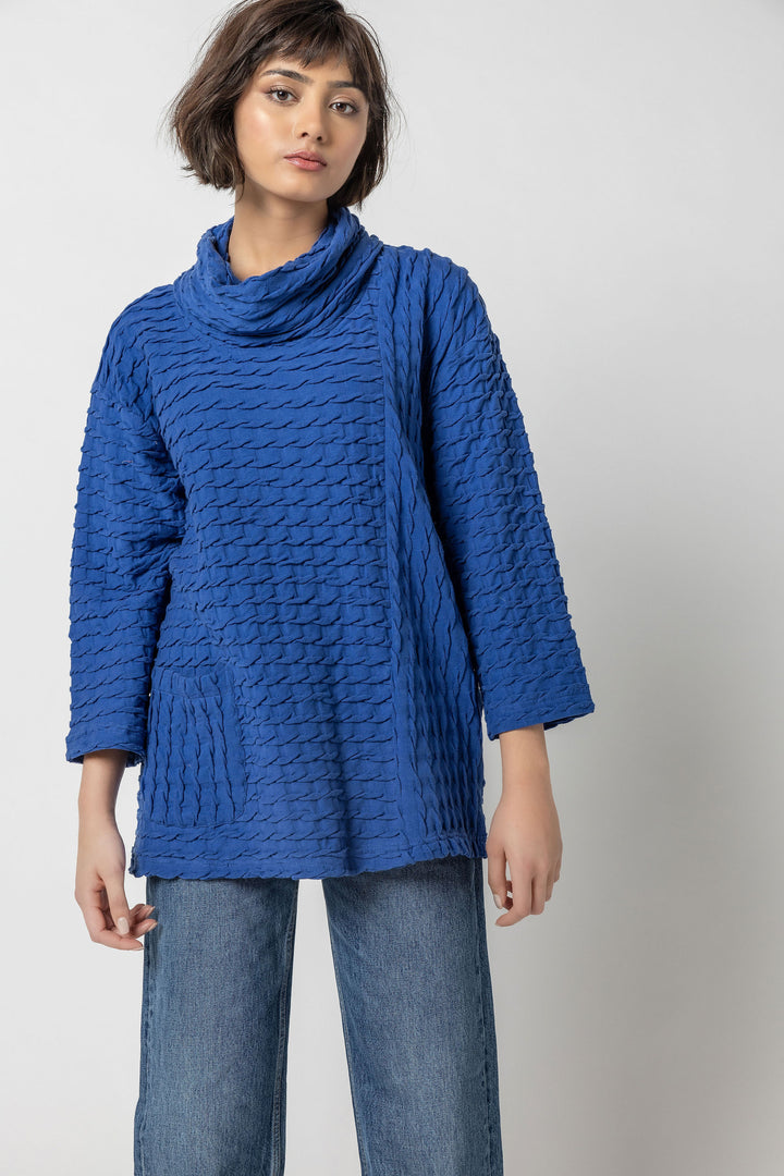 Solid Waffle Cowl Pocket Top